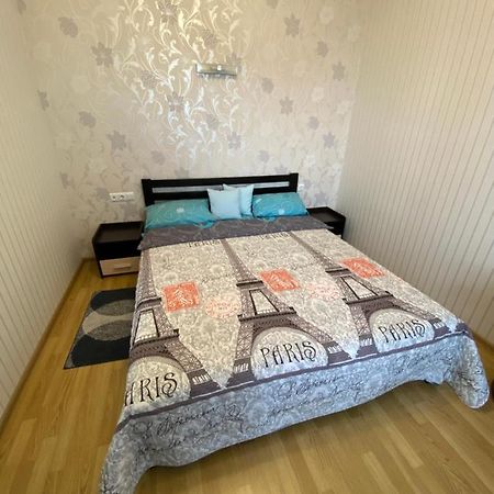 Podillia Modern Apartment วินนิตซา ภายนอก รูปภาพ