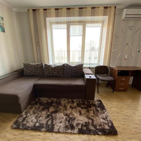 Podillia Modern Apartment วินนิตซา ห้อง รูปภาพ