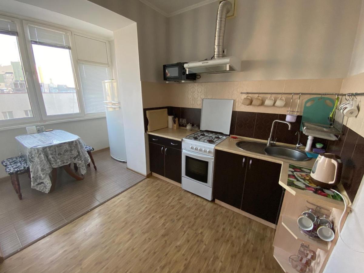 Podillia Modern Apartment วินนิตซา ภายนอก รูปภาพ
